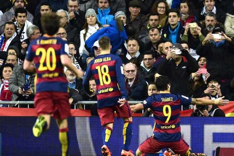 برشلونة يحسم كلاسيكو الأرض برباعية ويوسع فارق الصدارة مع ريال مدريد