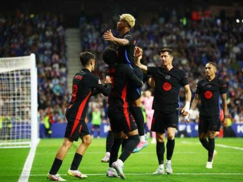 برشلونة يتوج بلقب الدوري الإسباني للمرة الـ28 فى تاريخه بعد فوزه على إسبانيول