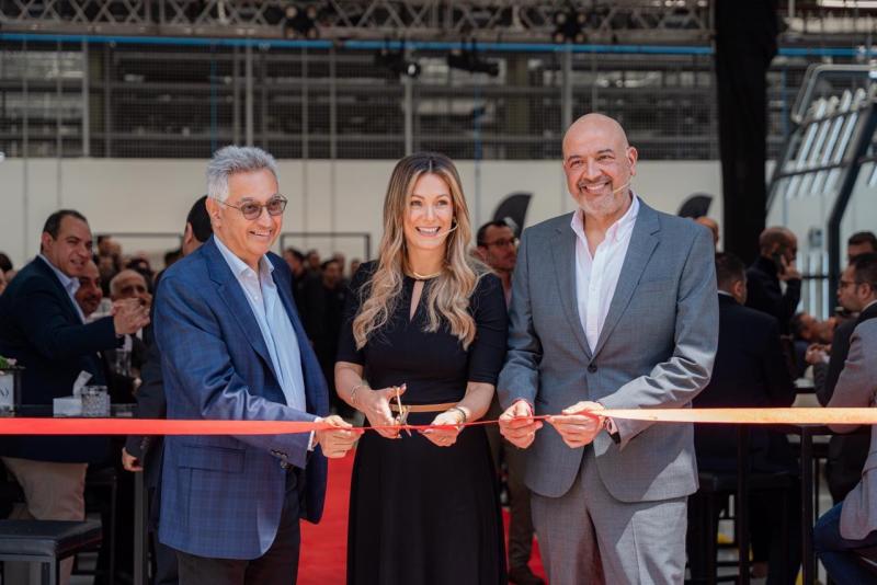 ستار ناشيونال أوتوموتيف (SNA) تحدد معيارًا جديدًا للصناعة وتفتح عصرًا جديدًا لإصلاح الهيكل والدهان مع مركز ”SNA Body & Paint”