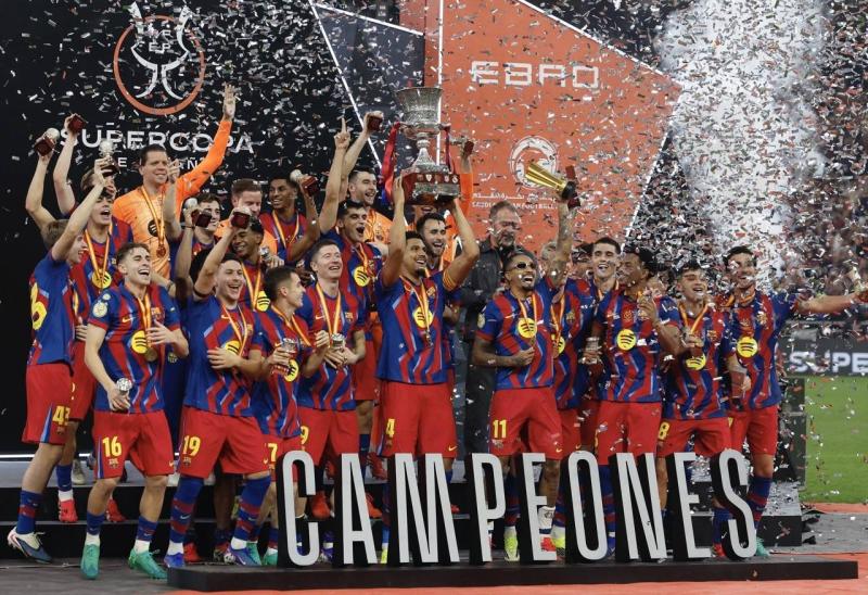 برشلونة يفوزه على نظيره ريال مدريد بثنائية ويتوج رسميا بلقب الدوري الإسباني