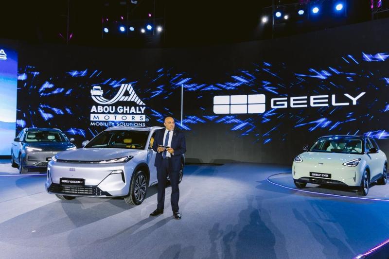 جيلي أوتو وأبو غالي موتورز يطلقا علامة ”Geely Nev” و3 طرازات جديدة